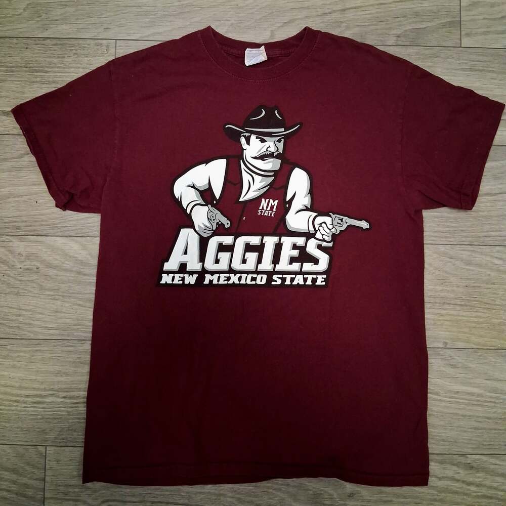 Gildan Heavy Cotton New Mexico State Aggies Maroon Graphic T-Shirt Medium